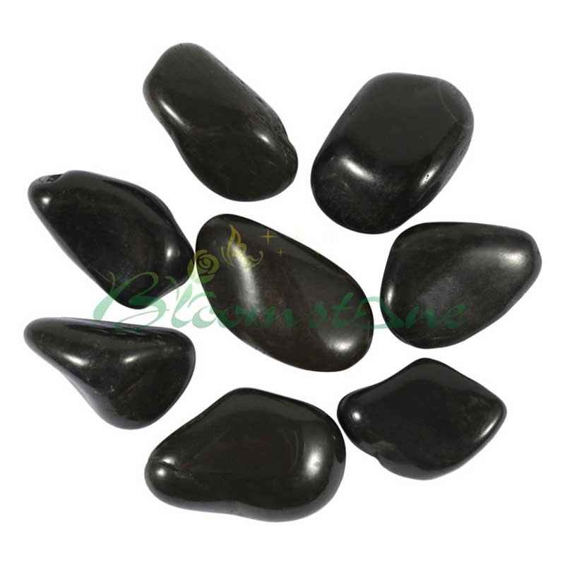 black high polished pebbles