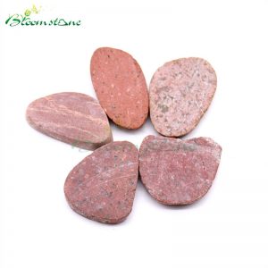 Sliced Mosaic Pebbles Red
