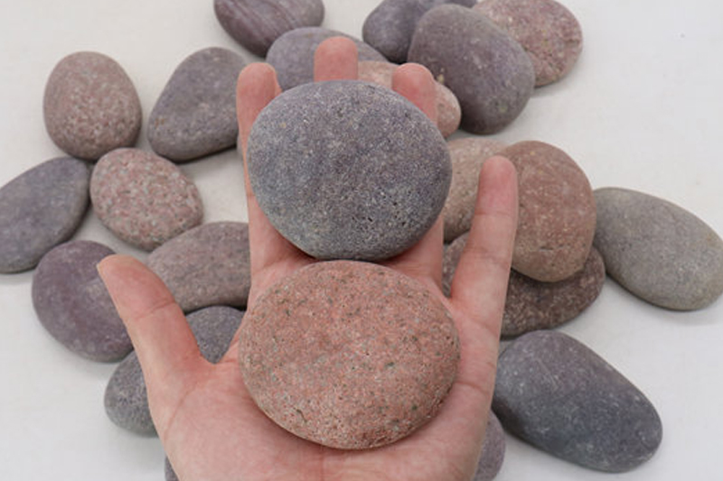 Flat red pebble stones for DIY crafts, garden decoration, and gift kits