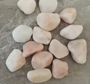 Premium Flamingo Pink crushed stone, available in ready-to-ship 9-12mm or custom sizes.